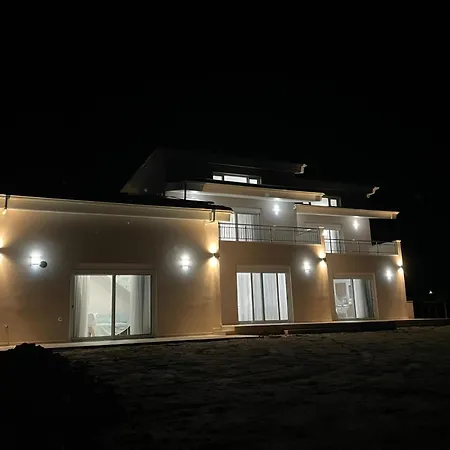 Tegea Luxury Aphrodite شقة تريبوليس