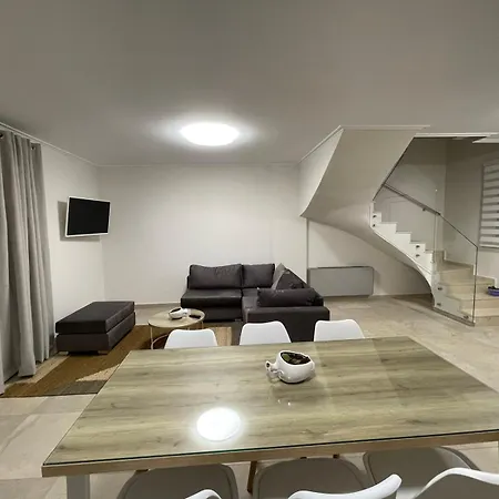 Tegea Luxury Aphrodite